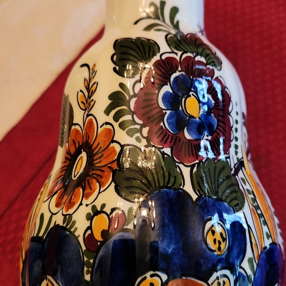 Hand painted vase - Picture 4 of 7